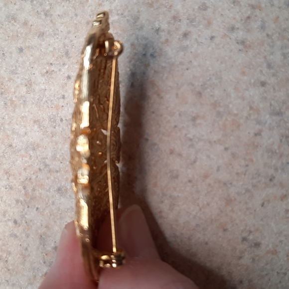 Statement brooch - Picture 4 of 4